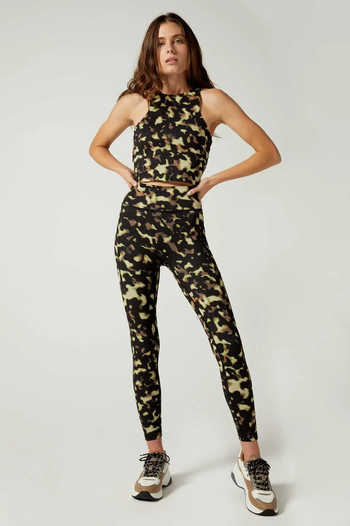 Alexa Cropped Tank Blur Camo