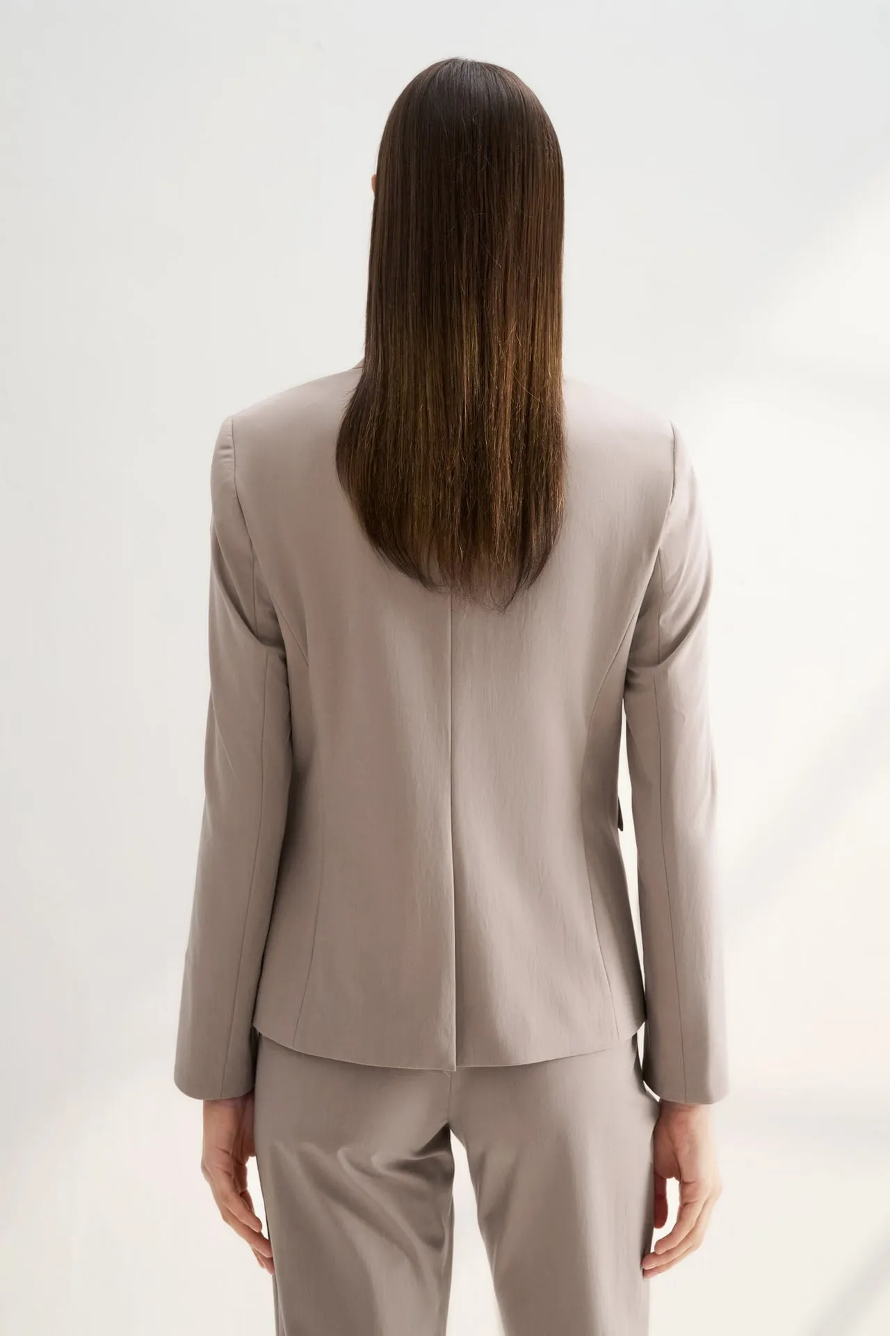 Cool Touch & Multi-way Stretch Suit Blazer